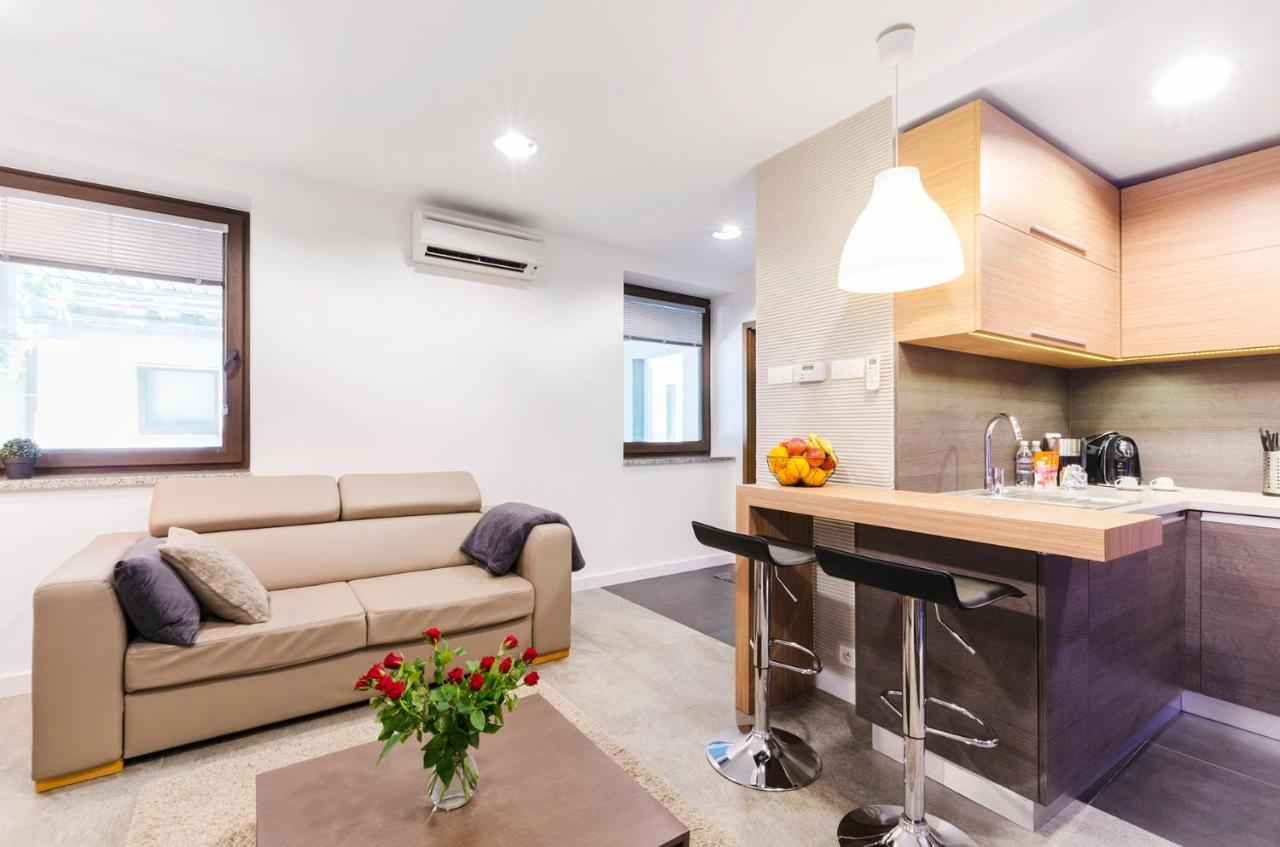 Lupoapartments Kosynierow Klimatyzacja Dostep Na Kod Łódź Esterno foto
