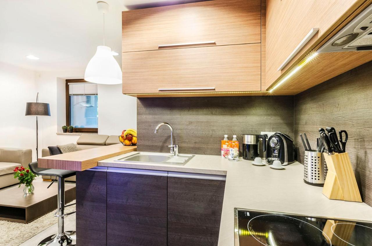 Lupoapartments Kosynierow Klimatyzacja Dostep Na Kod Łódź Esterno foto