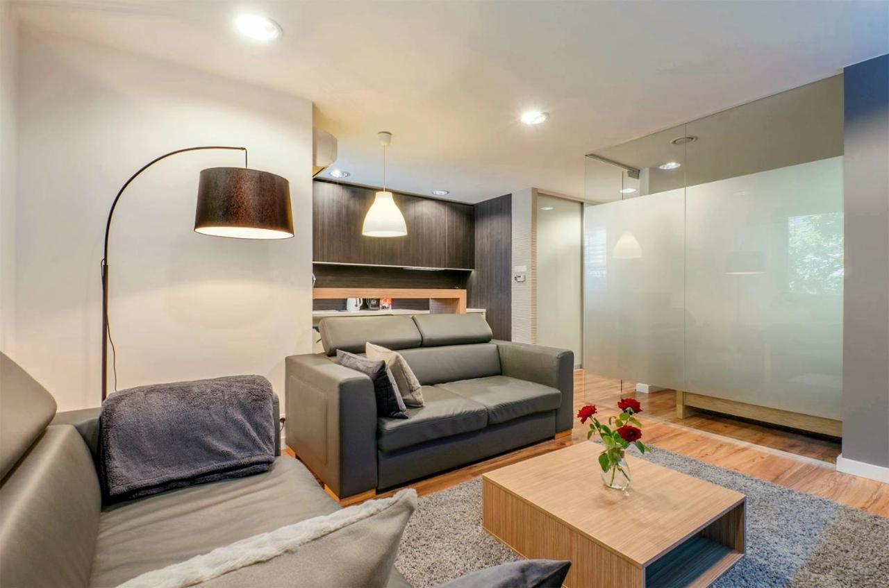 Lupoapartments Kosynierow Klimatyzacja Dostep Na Kod Łódź Esterno foto