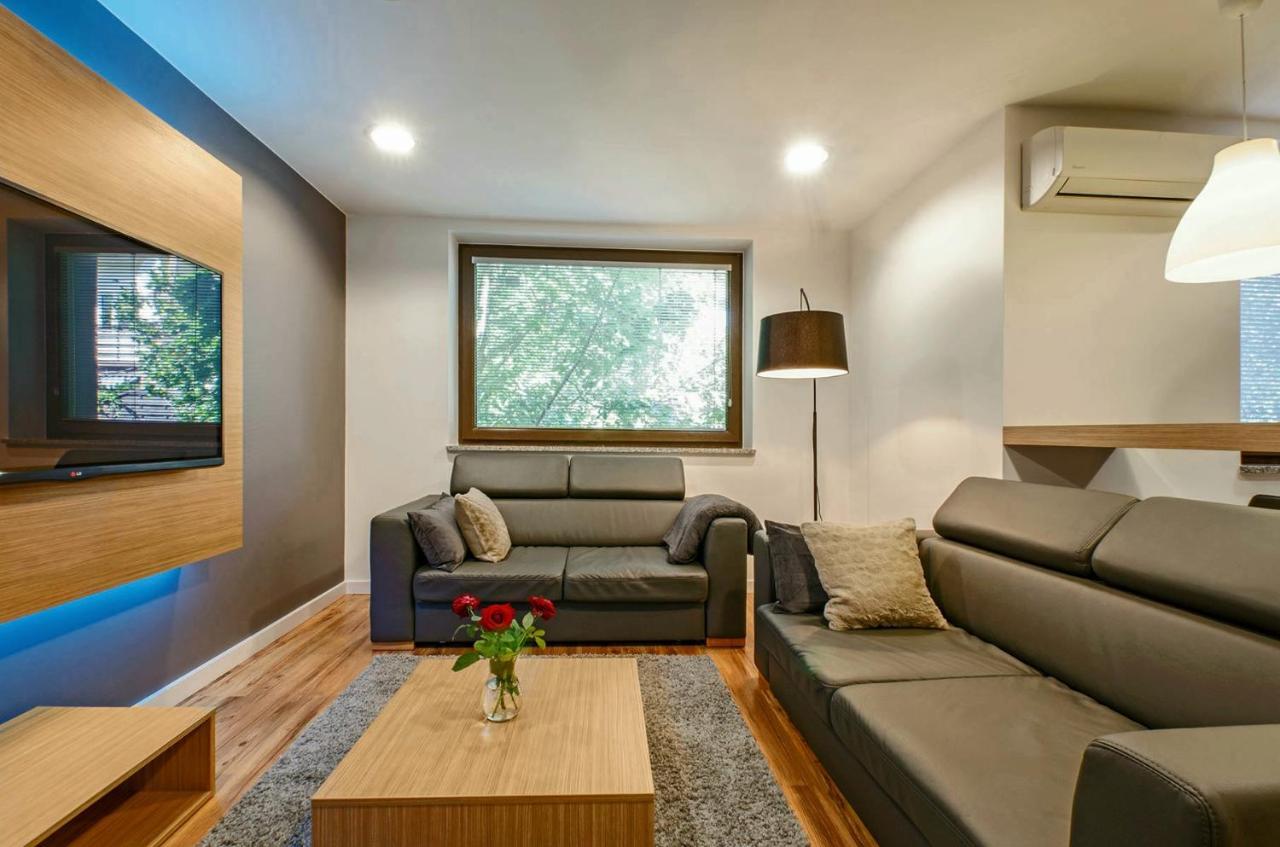 Lupoapartments Kosynierow Klimatyzacja Dostep Na Kod Łódź Esterno foto